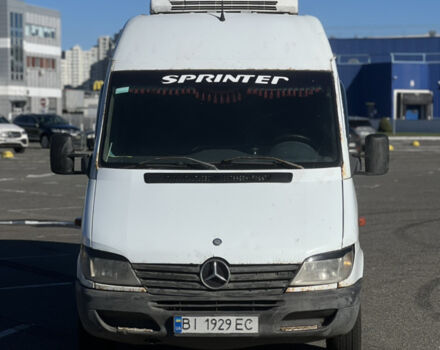 Белый Мерседес Sprinter, объемом двигателя 2.15 л и пробегом 716 тыс. км за 4700 $, фото 3 на Automoto.ua