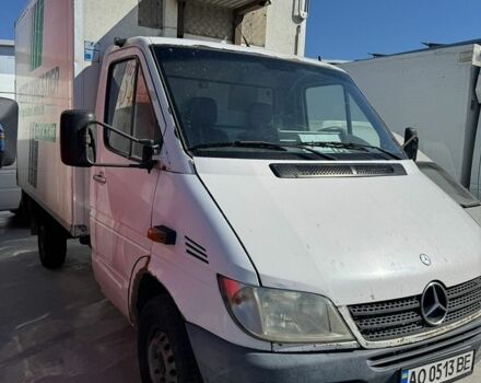 Белый Мерседес Sprinter, объемом двигателя 2.15 л и пробегом 650 тыс. км за 5500 $, фото 1 на Automoto.ua