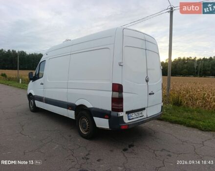 Белый Мерседес Sprinter, объемом двигателя 2.15 л и пробегом 445 тыс. км за 6800 $, фото 4 на Automoto.ua