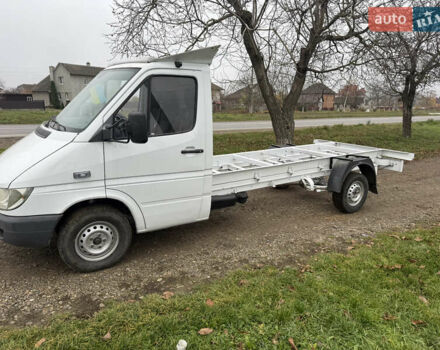 Белый Мерседес Sprinter, объемом двигателя 2.69 л и пробегом 2 тыс. км за 8800 $, фото 2 на Automoto.ua