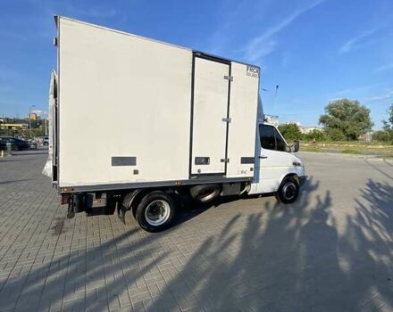 Мерседес Sprinter 2006 в Хмельницком на Automoto.ua Белый Мерседес Sprinter, объемом двигателя 2.69 л и пробегом 625 тыс. км за 20000 $, фото 3 на Automoto.ua