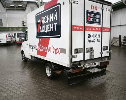 Белый Мерседес Sprinter, объемом двигателя 2.15 л и пробегом 965 тыс. км за 9000 $, фото 2 на Automoto.ua