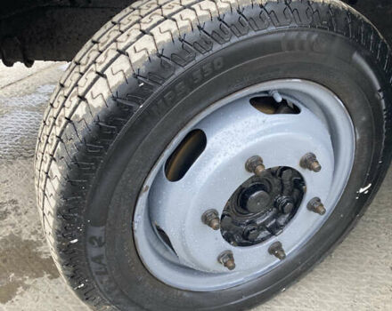 Белый Мерседес Sprinter, объемом двигателя 2.7 л и пробегом 250 тыс. км за 12200 $, фото 7 на Automoto.ua