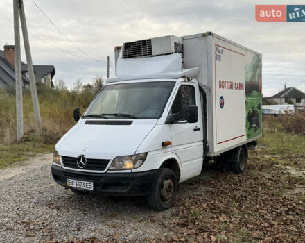 Белый Мерседес Sprinter, объемом двигателя 2.7 л и пробегом 500 тыс. км за 6900 $, фото 1 на Automoto.ua