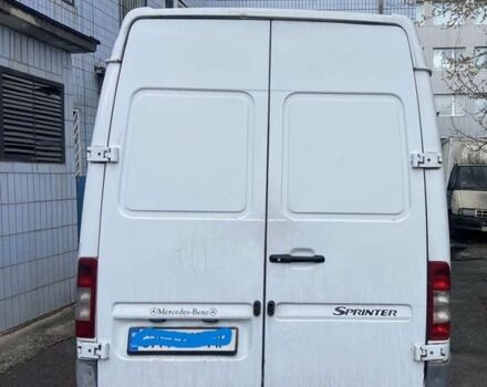Белый Мерседес Sprinter, объемом двигателя 2.15 л и пробегом 550 тыс. км за 11200 $, фото 3 на Automoto.ua