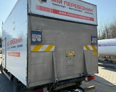 Белый Мерседес Sprinter, объемом двигателя 2.69 л и пробегом 515 тыс. км за 11000 $, фото 4 на Automoto.ua