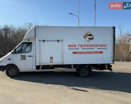 Белый Мерседес Sprinter, объемом двигателя 2.69 л и пробегом 515 тыс. км за 12500 $, фото 5 на Automoto.ua