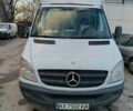 Белый Мерседес Sprinter, объемом двигателя 2.2 л и пробегом 400 тыс. км за 12000 $, фото 2 на Automoto.ua