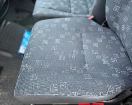 Белый Мерседес Sprinter, объемом двигателя 2.2 л и пробегом 182 тыс. км за 15000 $, фото 12 на Automoto.ua