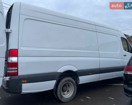 Белый Мерседес Sprinter, объемом двигателя 2.15 л и пробегом 444 тыс. км за 12222 $, фото 7 на Automoto.ua