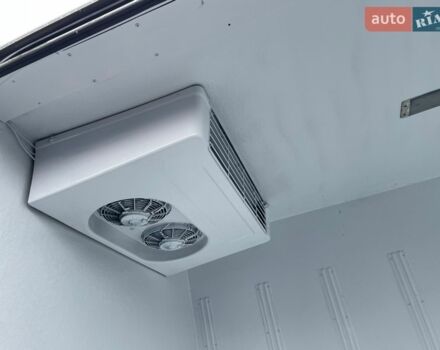 Белый Мерседес Sprinter, объемом двигателя 2.15 л и пробегом 444 тыс. км за 12222 $, фото 23 на Automoto.ua