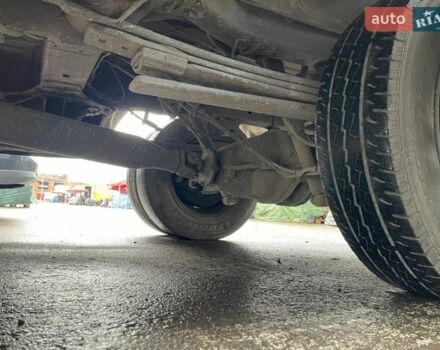 Белый Мерседес Sprinter, объемом двигателя 2.15 л и пробегом 444 тыс. км за 12222 $, фото 26 на Automoto.ua