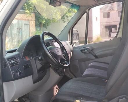 Белый Мерседес Sprinter, объемом двигателя 2.15 л и пробегом 6 тыс. км за 10900 $, фото 5 на Automoto.ua