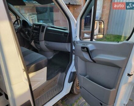 Белый Мерседес Sprinter, объемом двигателя 2.15 л и пробегом 500 тыс. км за 13999 $, фото 15 на Automoto.ua