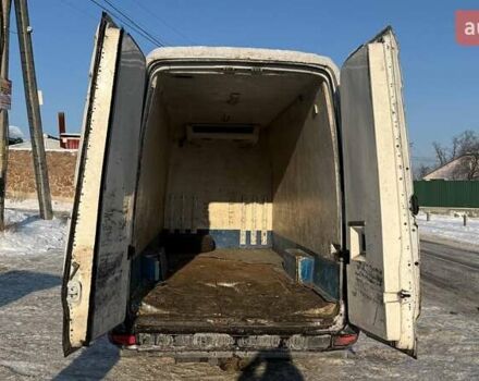 Белый Мерседес Sprinter, объемом двигателя 2.15 л и пробегом 646 тыс. км за 10200 $, фото 7 на Automoto.ua