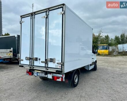 Белый Мерседес Sprinter, объемом двигателя 2.15 л и пробегом 387 тыс. км за 10500 $, фото 3 на Automoto.ua