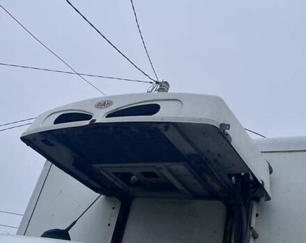 Белый Мерседес Sprinter, объемом двигателя 2.15 л и пробегом 350 тыс. км за 13999 $, фото 5 на Automoto.ua