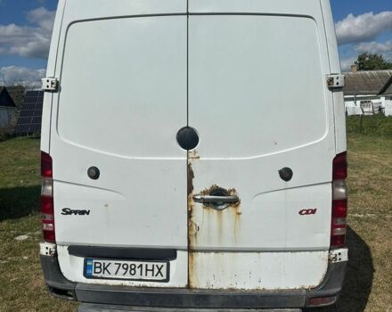 Білий Мерседес Sprinter, об'ємом двигуна 2.15 л та пробігом 770 тис. км за 9000 $, фото 5 на Automoto.ua