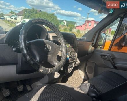 Білий Мерседес Sprinter, об'ємом двигуна 2.15 л та пробігом 770 тис. км за 9000 $, фото 13 на Automoto.ua