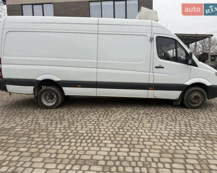 Белый Мерседес Sprinter, объемом двигателя 2.99 л и пробегом 700 тыс. км за 14500 $, фото 3 на Automoto.ua