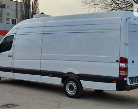 Белый Мерседес Sprinter, объемом двигателя 2.2 л и пробегом 320 тыс. км за 10900 $, фото 13 на Automoto.ua