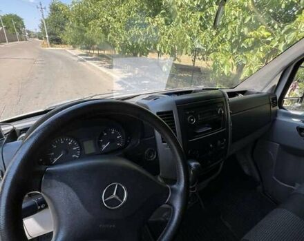 Белый Мерседес Sprinter, объемом двигателя 2.2 л и пробегом 352 тыс. км за 12500 $, фото 16 на Automoto.ua