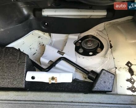 Белый Мерседес Sprinter, объемом двигателя 2.9 л и пробегом 318 тыс. км за 23900 $, фото 39 на Automoto.ua