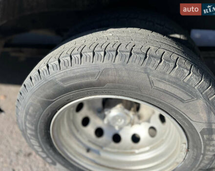 Белый Мерседес Sprinter, объемом двигателя 2.99 л и пробегом 180 тыс. км за 20000 $, фото 24 на Automoto.ua