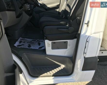 Белый Мерседес Sprinter, объемом двигателя 2.9 л и пробегом 318 тыс. км за 23900 $, фото 25 на Automoto.ua
