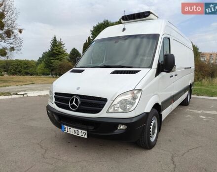 Белый Мерседес Sprinter, объемом двигателя 0 л и пробегом 281 тыс. км за 29900 $, фото 15 на Automoto.ua