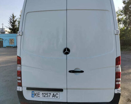 Белый Мерседес Sprinter, объемом двигателя 2.14 л и пробегом 380 тыс. км за 15500 $, фото 4 на Automoto.ua