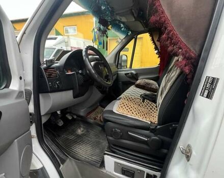 Белый Мерседес Sprinter, объемом двигателя 2.14 л и пробегом 600 тыс. км за 13000 $, фото 9 на Automoto.ua