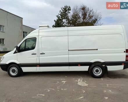 Белый Мерседес Sprinter, объемом двигателя 0 л и пробегом 281 тыс. км за 30500 $, фото 12 на Automoto.ua