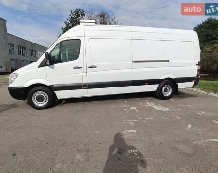 Белый Мерседес Sprinter, объемом двигателя 0 л и пробегом 281 тыс. км за 30500 $, фото 62 на Automoto.ua