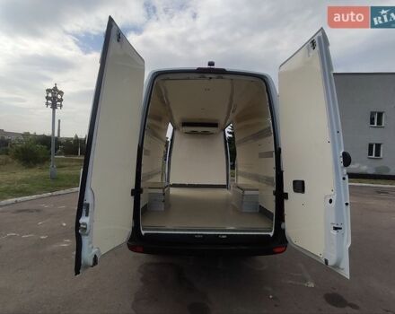 Белый Мерседес Sprinter, объемом двигателя 0 л и пробегом 281 тыс. км за 30500 $, фото 39 на Automoto.ua