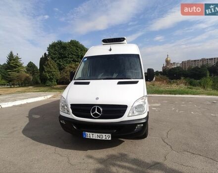 Белый Мерседес Sprinter, объемом двигателя 0 л и пробегом 281 тыс. км за 30500 $, фото 65 на Automoto.ua