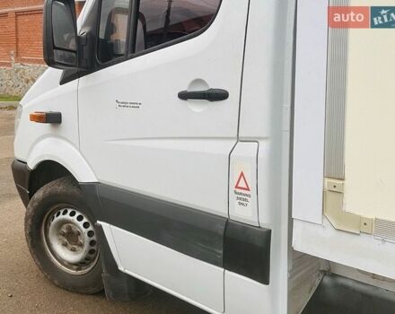 Белый Мерседес Sprinter, объемом двигателя 2.14 л и пробегом 600 тыс. км за 9500 $, фото 6 на Automoto.ua