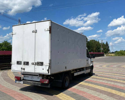Белый Мерседес Sprinter, объемом двигателя 3.22 л и пробегом 320 тыс. км за 16300 $, фото 2 на Automoto.ua
