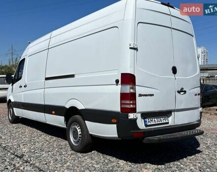Белый Мерседес Sprinter, объемом двигателя 2.9 л и пробегом 481 тыс. км за 9000 $, фото 5 на Automoto.ua