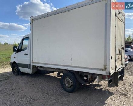 Белый Мерседес Sprinter, объемом двигателя 2.14 л и пробегом 600 тыс. км за 8300 $, фото 3 на Automoto.ua
