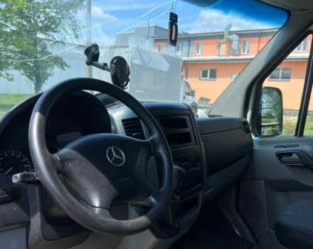 Белый Мерседес Sprinter, объемом двигателя 2.14 л и пробегом 382 тыс. км за 8500 $, фото 7 на Automoto.ua