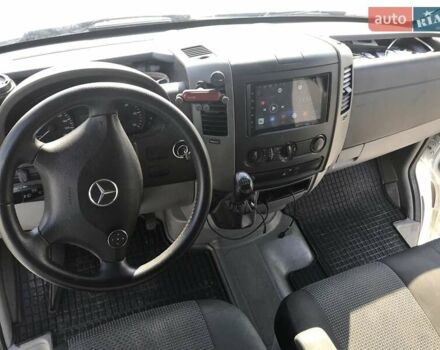 Белый Мерседес Sprinter, объемом двигателя 2.14 л и пробегом 100 тыс. км за 17000 $, фото 12 на Automoto.ua