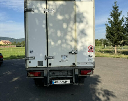 Белый Мерседес Sprinter, объемом двигателя 2.14 л и пробегом 725 тыс. км за 11000 $, фото 3 на Automoto.ua