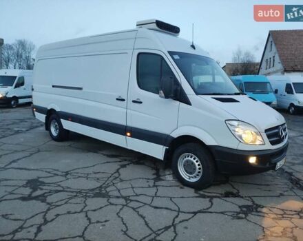 Белый Мерседес Sprinter, объемом двигателя 0 л и пробегом 281 тыс. км за 28500 $, фото 46 на Automoto.ua
