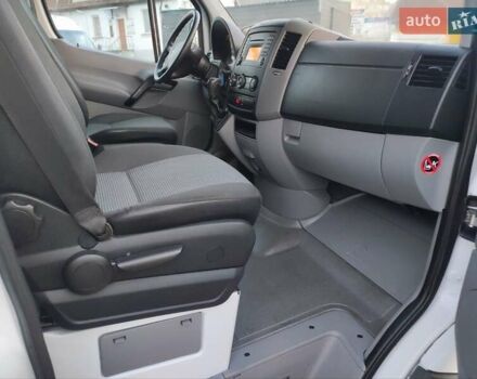 Белый Мерседес Sprinter, объемом двигателя 0 л и пробегом 281 тыс. км за 28500 $, фото 29 на Automoto.ua
