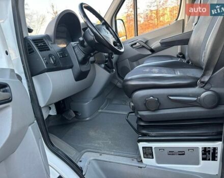 Белый Мерседес Sprinter, объемом двигателя 0 л и пробегом 270 тыс. км за 24400 $, фото 24 на Automoto.ua