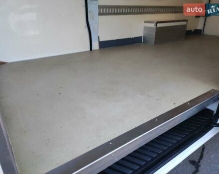 Белый Мерседес Sprinter, объемом двигателя 0 л и пробегом 281 тыс. км за 28500 $, фото 39 на Automoto.ua