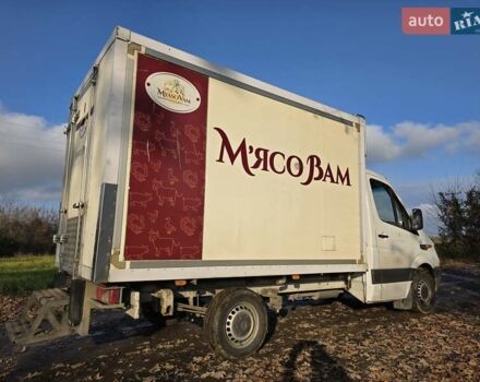 Белый Мерседес Sprinter, объемом двигателя 2.14 л и пробегом 350 тыс. км за 12500 $, фото 13 на Automoto.ua