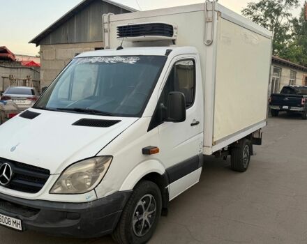 Белый Мерседес Sprinter, объемом двигателя 2.15 л и пробегом 800 тыс. км за 8400 $, фото 4 на Automoto.ua
