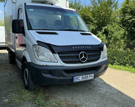 Белый Мерседес Sprinter, объемом двигателя 2.14 л и пробегом 371 тыс. км за 12900 $, фото 11 на Automoto.ua